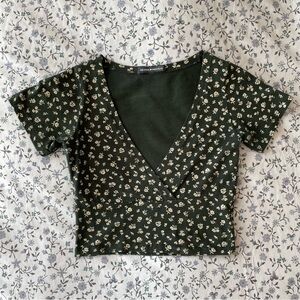 brandy melville green floral top